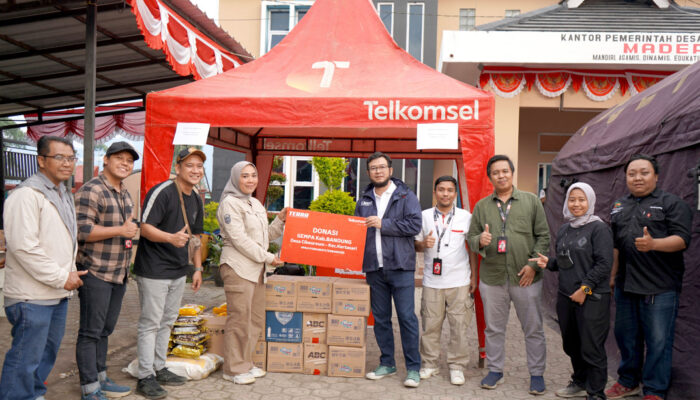 Telkomsel Hadirkan Posko Telekomunikasi Gratis Kepada Warga Terdampak Gempa Di Kertasari