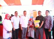 Bey Machmudin Buka Gerakan Pangan Murah Serentak di Indramayu