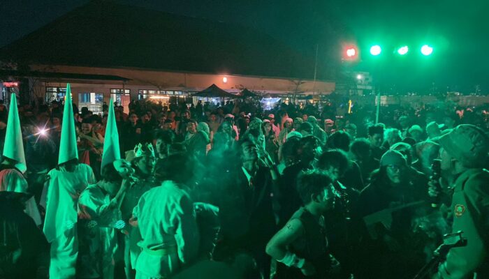 1000 Lebih Orang Ikuti Event Halloween “Riding Merinding” di Pasar Baru Trade Center