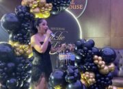 Nathalie Devi Luncurkan Single Pertama “Mak Tolongin Anakmu” di Cafe Baron, Sekaligus Rayakan Ulang Tahunnya