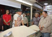 Pj. Wali Kota Cimahi Monitoring Ketersediaan Pangan  Pasca Natal Dan Jelang Pergantian Tahun Baru 2025