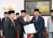 Bey Machmudin Lantik Dua Pejabat Fungsional Ahli Utama