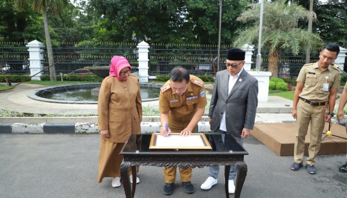 Setwan DPRD Jawa Barat Gelar Penandatanganan Pencanangan WBK dan WBBM