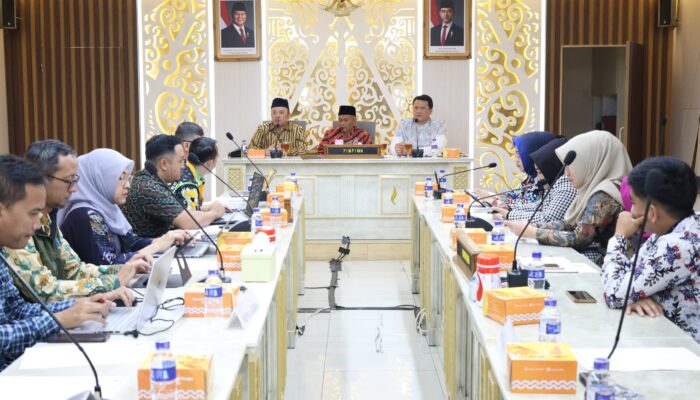 DPRD Jawa Barat Terima Kunjungan Kerja DPRD Kabupaten Garut Bahas Isu Pendidikan