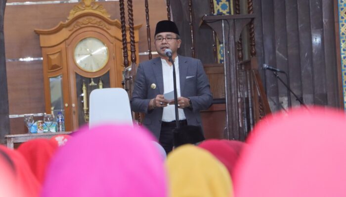 Pj Walikota Cimahi Benny Bachtiar Hadiri Peringatan Isra Mi’raj, Momen Memperkuat Ukhuwah Islamiyah