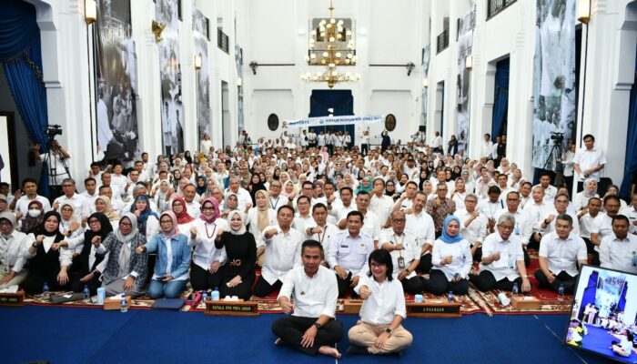 Bey Machmudin Gelar Silaturahmi dan Perpisahan dengan Jajaran Setda Jabar