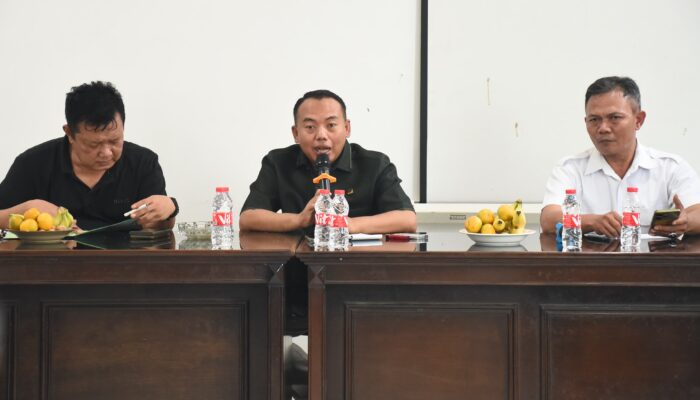 Komisi I DPRD Jabar Menyoroti Permasalahan SMAN 1 Teluk Jambe Karawang Yang Menggunakan Tanah Milik Desa
