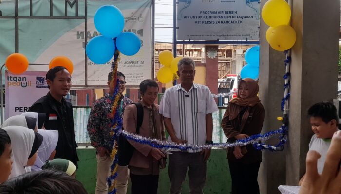 Peresmian Wakaf Sumur Air Bersih Di Mit Persis 24 Rancaekek, Kolaborasi Mandiri Amal Insani Foundation Dan Itqan Peduli