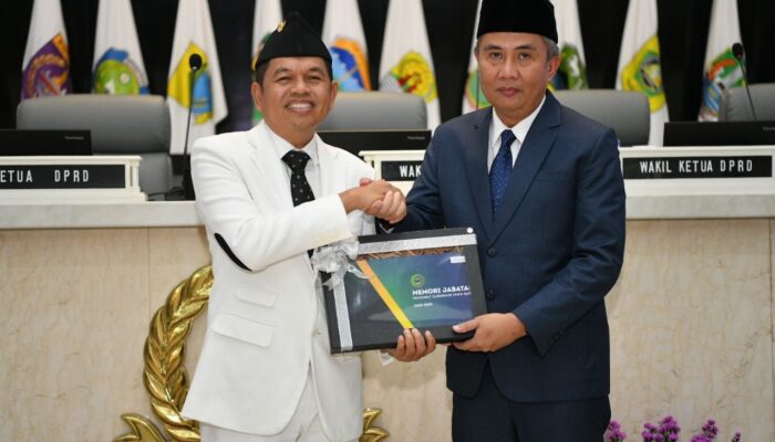 Dedi Mulyadi Resmi Jabat Gubernur Jawa Barat, Fokus pada Infrastruktur dan Realokasi Anggaran