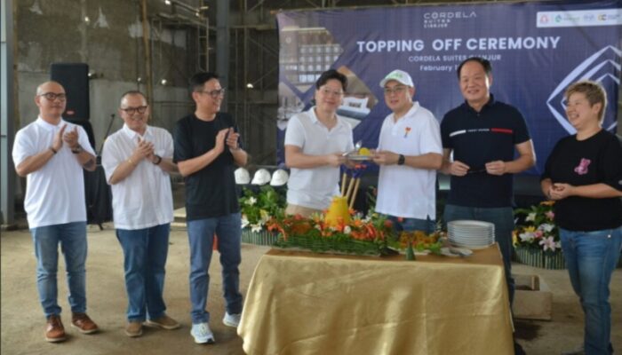 Omega Hotel Management Bersama Pihak Investor Lakukan Topping Off Cordela Suites Cianjur