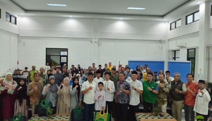 Keceriaan dan Kepedulian Warnai Acara Santunan Itqan Peduli di Cibeunying Kidul