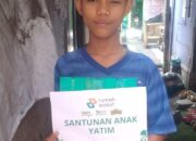 Itqan Peduli dan Rumah Wakaf Indonesia Salurkan Alat Tulis untuk Anak Yatim