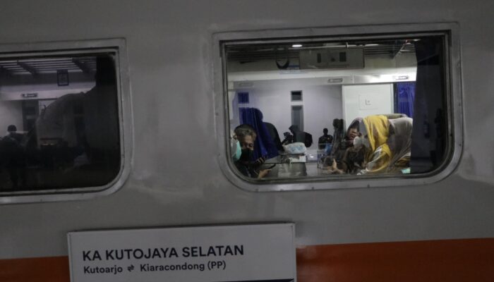 Mudik Lebaran Murah Meriah! Daop 2 Bandung Sediakan KA Ekonomi Antar Kota Dengan Tiket Terjangkau