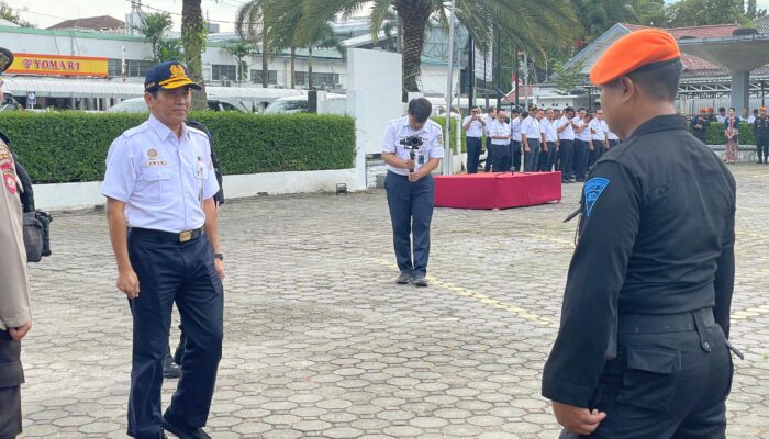 Apel Gelar Pasukan Tandai Kesiapan Angkutan Lebaran 2025 di Daop 2 Bandung