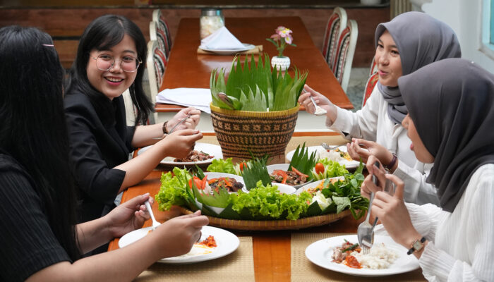 Makan dan Silaturahmi Bersama Sebelum Ramadan dengan Paket Cucurak Sarerea dari Sahira Hotels Group, Bogor