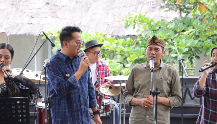 Sarmuchi Festival 2025: Merayakan Nostalgia Musik dan Membangkitkan Kreativitas Lokal di Kota Cimahi