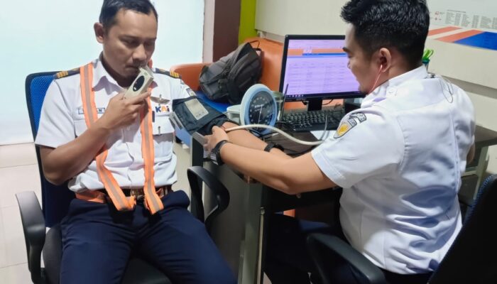 Kesiapan Angkutan Lebaran 2025: KAI Daop 2 Bandung Tingkatkan Pelayanan Kesehatan dan Keamanan