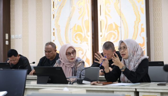 Sekwan DPRD Jawa Barat Terima Kunjungan Kerja Sekretariat DPRD Kabupaten Cirebon