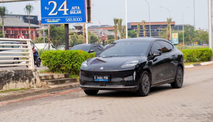 AION Driveperience: Rasakan Sensasi Berkendara Mobil Listrik Masa Depan