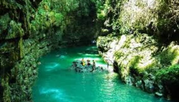 Debit Air Meningkat, Green Canyon Pangandaran Ditutup Hingga Waktu yang Belum Ditentukan