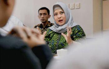 Pajak Kendaraan Listrik Tetap Ditarik, Tina Wiryawati: Demi Stabilitas PAD dan Pembangunan Infrastruktur