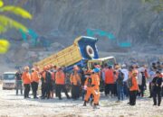Pemerintah Provinsi Jawa Barat Beri Dukungan Logistik untuk Penanganan Bencana Longsor di Cirebon