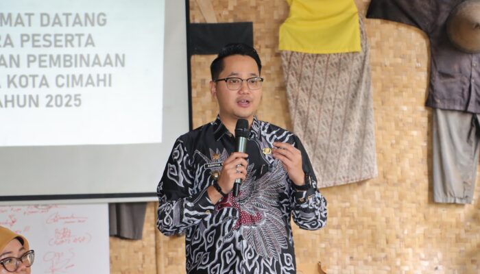 Wakil Wali Kota Cimahi Buka Pembinaan Kemasan untuk UMKM Kampung Adat