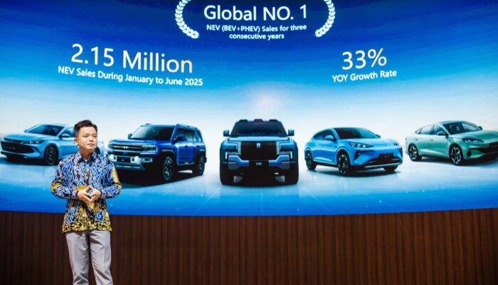 Tampil Perdana pada GIIAS 2025, DENZA Tegaskan Posisinya di Segmen EV  Premium