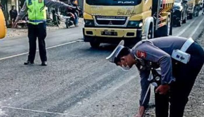 “Pelajar SMK Tewas Terlindas Truk di Jalan Raya Citatah Saat Berangkat Sekolah