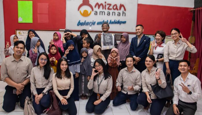 HARRIS dan POP! Hotel Kelapa Gading Rayakan Kemerdekaan dengan Berbagi melalui Aksi Sosial “Independence for All”