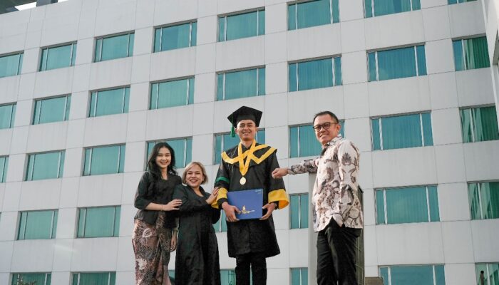 Lebih dari Sekadar Seremoni: Wisuda Bermakna dan Berkesan di Harris & POP! Festival Citylink Bandung