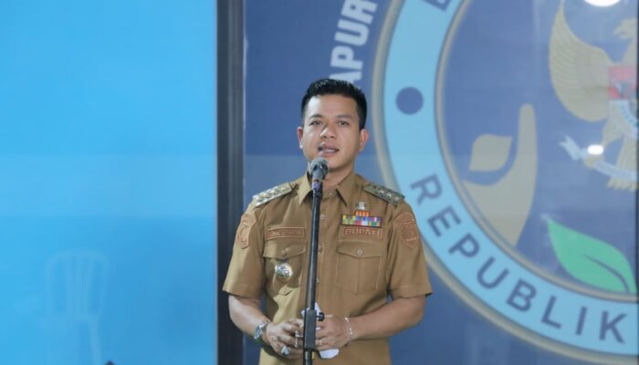 Kang DS Salurkan 28 Ton Beras dan Minyak Goreng Untuk Ketahanan Pangan Warga Kabupaten Bandung