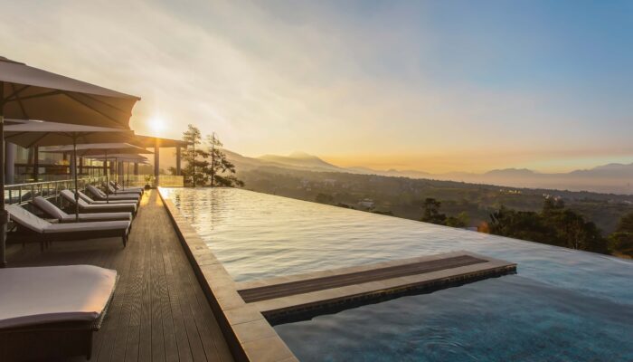 Nikmati Musim Ini Dengan Harvest Harmony Table Perayaan Musiman Kelezatan Kuliner Di Swiss-Belresort Dago Heritage