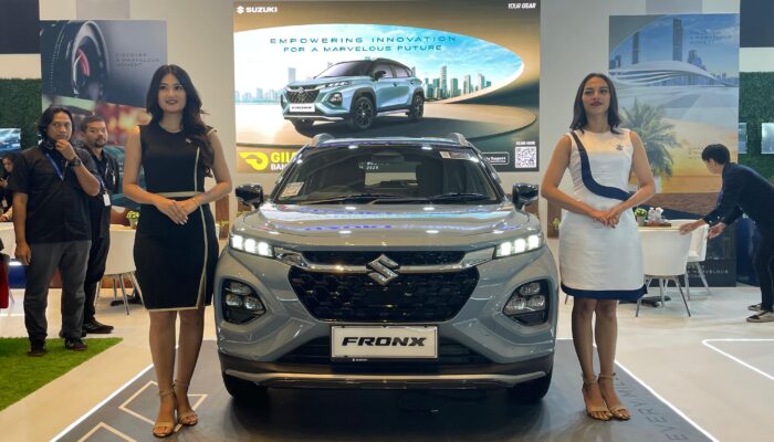Suzuki Fronx Dinobatkan Sebagai Mobil Crossover Terbaik GIIAS Bandung 2025