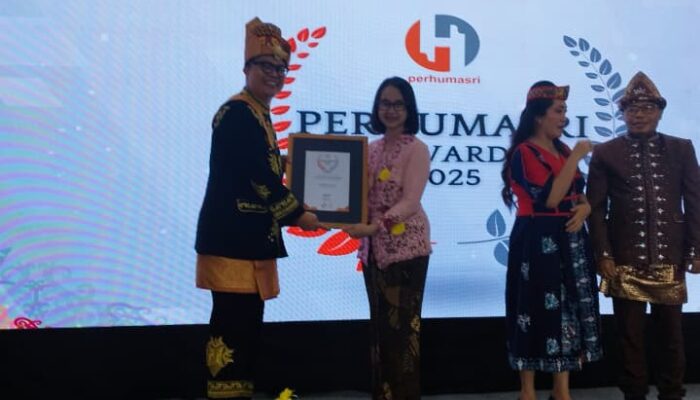 RS Mata Cicendo Raih Penghargaan “The Most Active Hospital Facebook” di Perhumasri Award 2025
