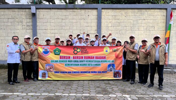 Jelang Natal Tahun 2025, IPARI Kota Cimahi, Bersihkan Rumah Ibadah