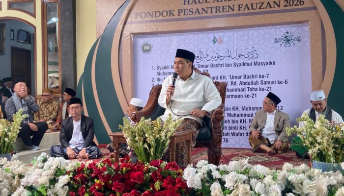 Pesantren Adalah Pilar Pembangunan Akhlak Masyarakat Pesan Sekda Garut Pada Haol Akbar Pesantren Fauzan