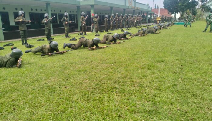 Ditempa Disiplin, Dirajut Kepedulian: 113 Mahasiswa Jawa Barat Menjalani Pendidikan Dasar Bela Negara Menwa Mahawarman