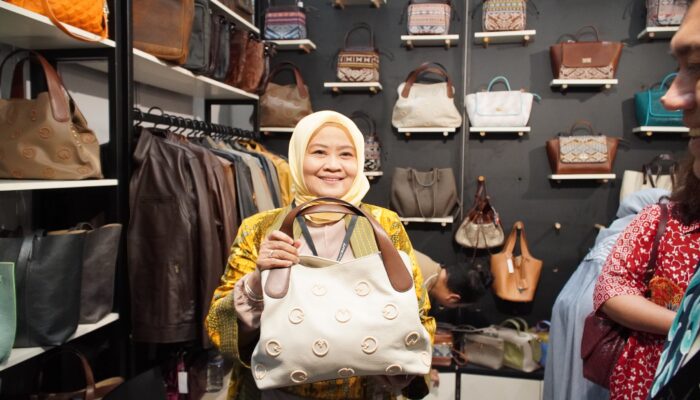 Produk Kerajinan Jabar Diserbu Pembeli di Inacraft 2026