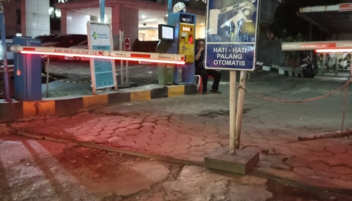 Warga Keluhkan Tarif Parkir Mahal di RS Hasan Sadikin Bandung