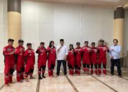 Seru, Simulasi Pembersihan Menara Kembar Masjid Agung Bandung oleh Vertical Rescue Indonesia