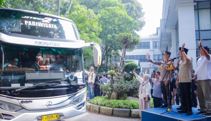 Pemerintah Kota Cimahi Tingkatkan Kuota Mudik Gratis, 720 Peserta Diberangkatkan
