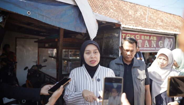 Tindak Lanjuti Keluhan Warga di Media Sosial, Wabup Garut Kunjungi Pasar Andir Terkait Stok Gas