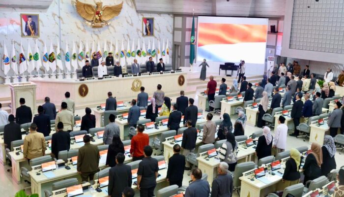 Rapat Paripurna Penyampaian Nota Pengantar LKPJ Gubernur TA 2025, Pembentukan Pansus XIII dan Laporan Reses II