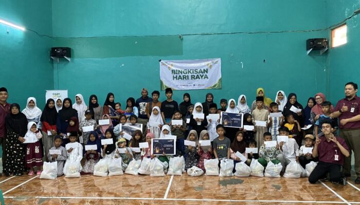 Ratusan Anak Yatim dan Dhuafa di Cianjur Terima Bingkisan Hari Raya dari Itqan Peduli dan Mandiri Amal Insani