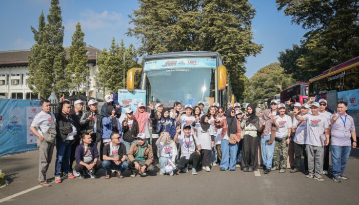 Len Berangkatkan 500 Pemudik dari Bandung, Dukung Mudik Aman dan Nyaman