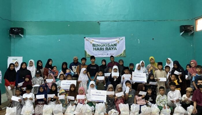 Ratusan Anak Yatim dan Dhuafa di Cianjur Terima Bingkisan Hari Raya dari Itqan Peduli dan YBM BRI