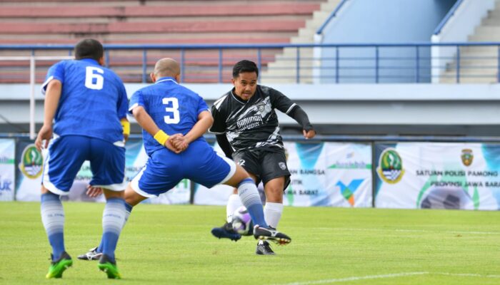 Buka Liga Sabrengna 2026, KDM Dorong Semangat Kebersamaan dan Pembenahan Stadion Arcamanik