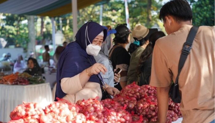 Sepekan Usai Idulfitri, Harga Kebutuhan Barang Pokok di Jabar Turun