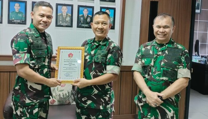 Dirdik Kodiklatad Pimpin Lepas Sambut Warga Sdirdik, Perkuat Soliditas dan Semangat Pengabdian